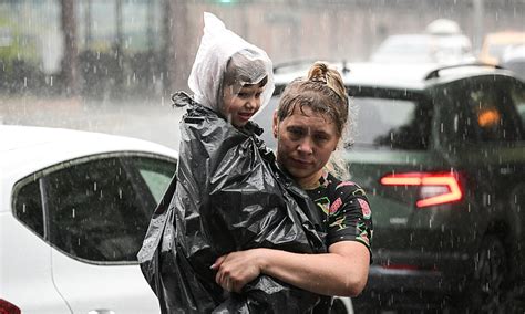 Возможные последствия рождения во время дождя