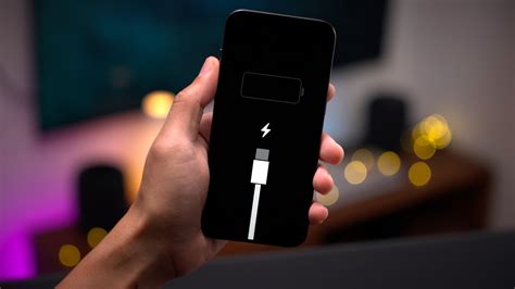 Можно ли заряжать iPhone от ПК с помощью USB-кабеля?