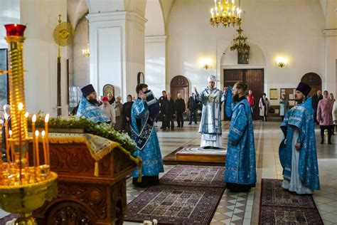 Празднование Пресвятой Богородицы в мире