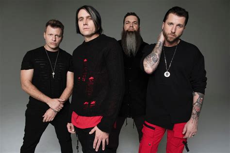 Преемник Адама в группе Three Days Grace