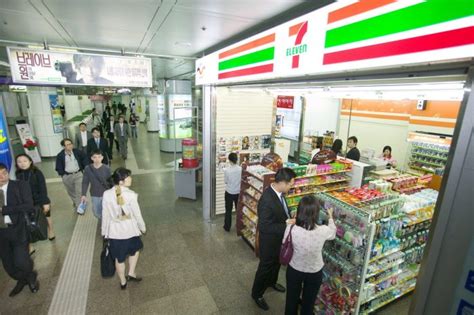 Расположение и сеть магазинов 7 eleven в России