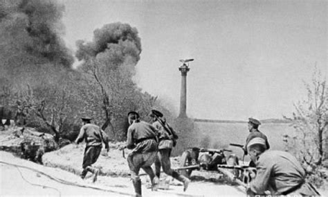 1-1942 годы: обстрелы и блокада Севастополя